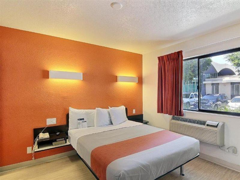 Motel 6-Goleta, Ca - Santa Barbara Zewnętrze zdjęcie