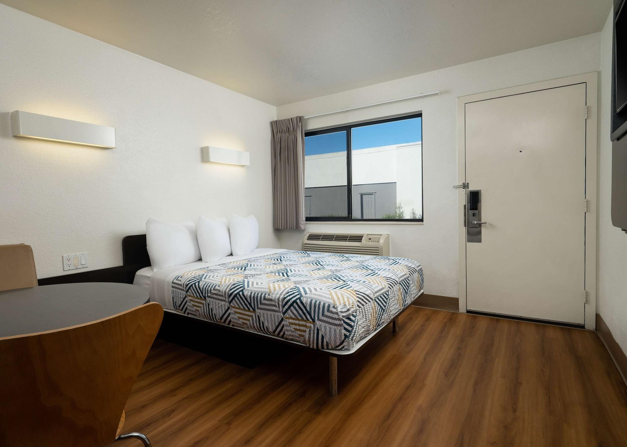 Motel 6-Goleta, Ca - Santa Barbara Zewnętrze zdjęcie
